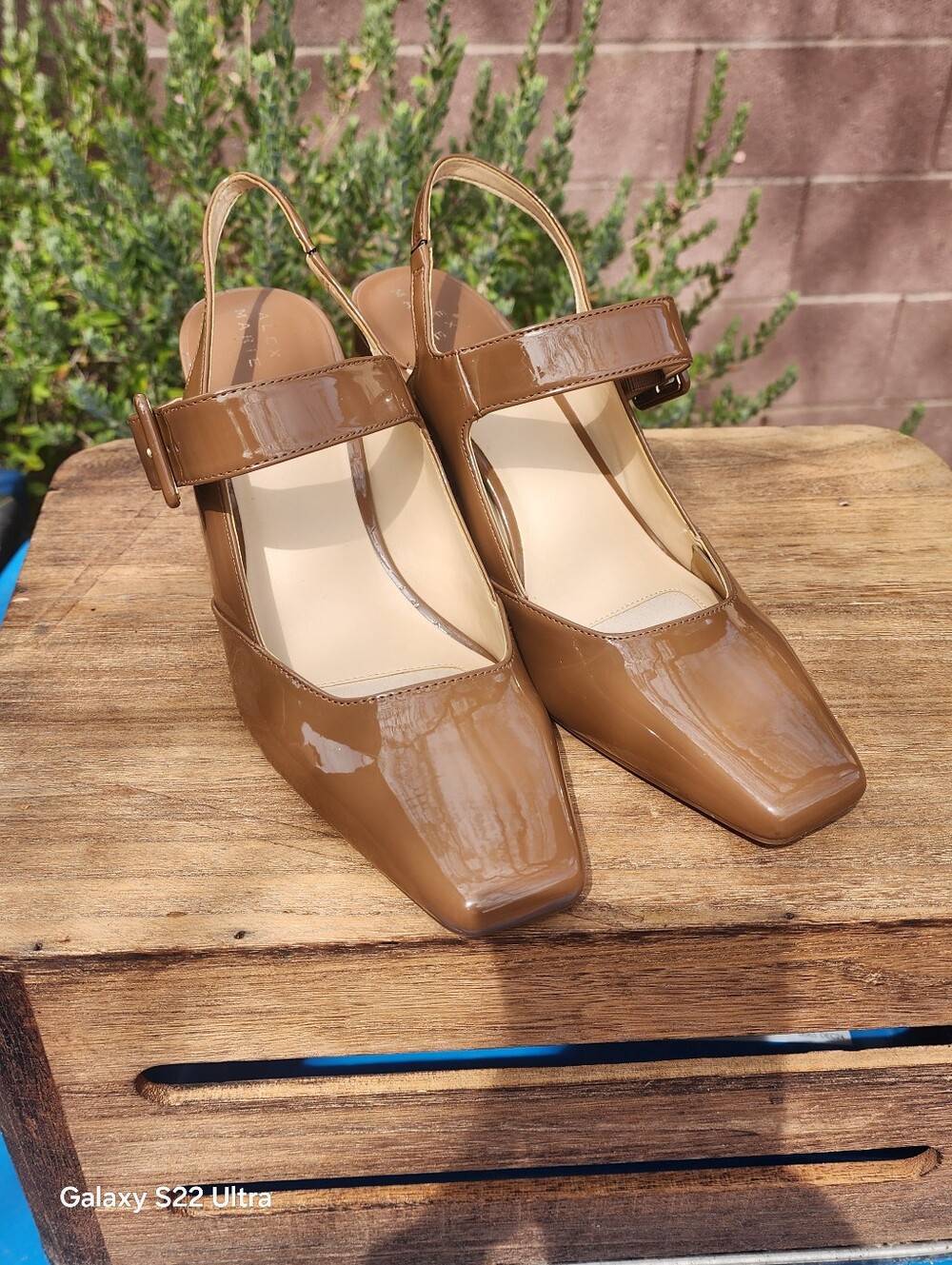 Alex Marie Women's Leighten Brown Patent Square Toe Slingback Pumps Size 9.5 - Picture 5 of 9